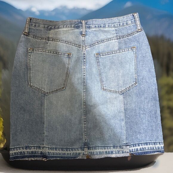 NWT Chic Gap 1969 Denim Sz30 Let Down Blue Raw Hem Distressed Stitched Sweet - Picture 4 of 6